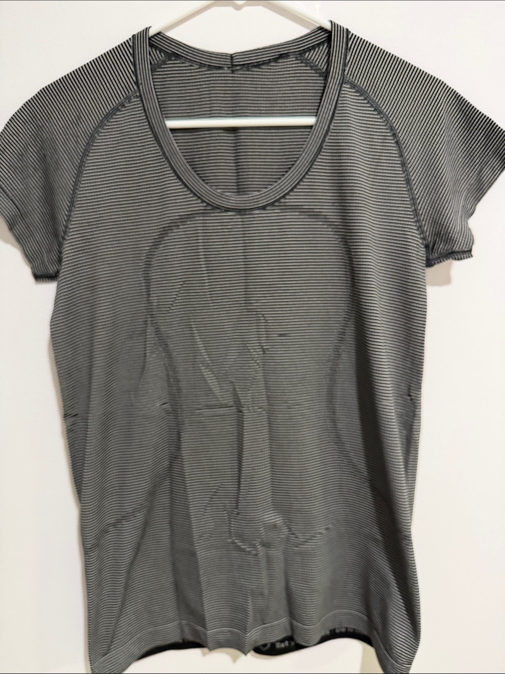 lululemon Swiftly Tech Gray/Black Thin-Stripe Short Sleeve Scoop Neck Top